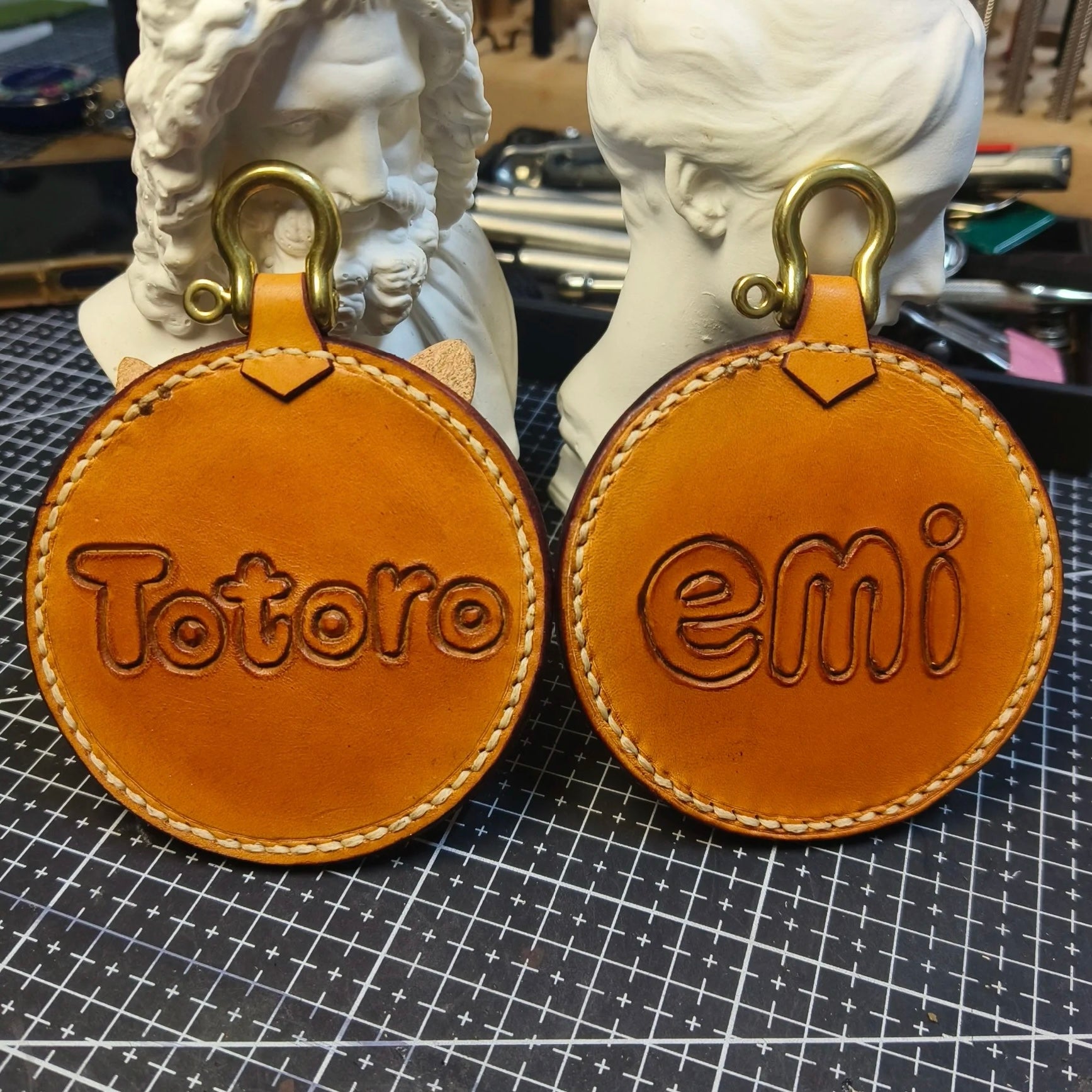 Oval Portrait – Artisan Edition